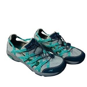 Chaco hiking, water sport Shoe in Teal and Gray womens 10 great condition